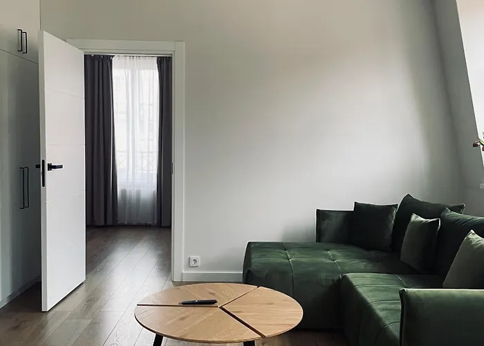 Old Town Gem With Private Parking Apartamento *