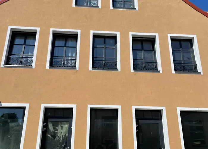 Old Town Gem With Private Parking Apartamento